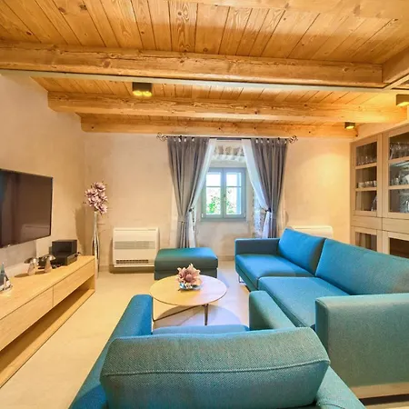 Family Friendly House With A Swimming Pool Bajcici, Krk - 19311 Сasa de vacaciones Vrh (Krk)