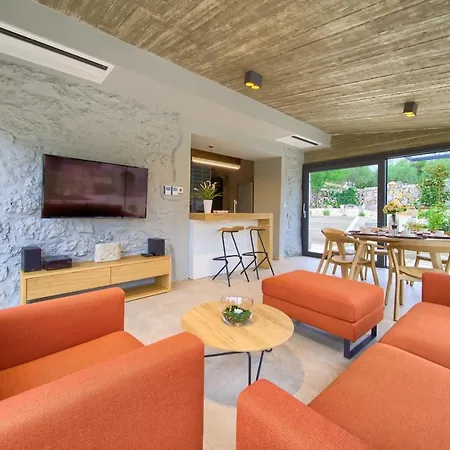 Сasa de vacaciones Family Friendly House With A Swimming Pool Bajcici, Krk - 19311