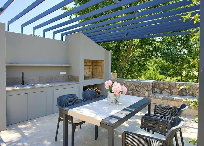 펜션 Family Friendly House With A Swimming Pool Bajcici, Krk - 19311 *