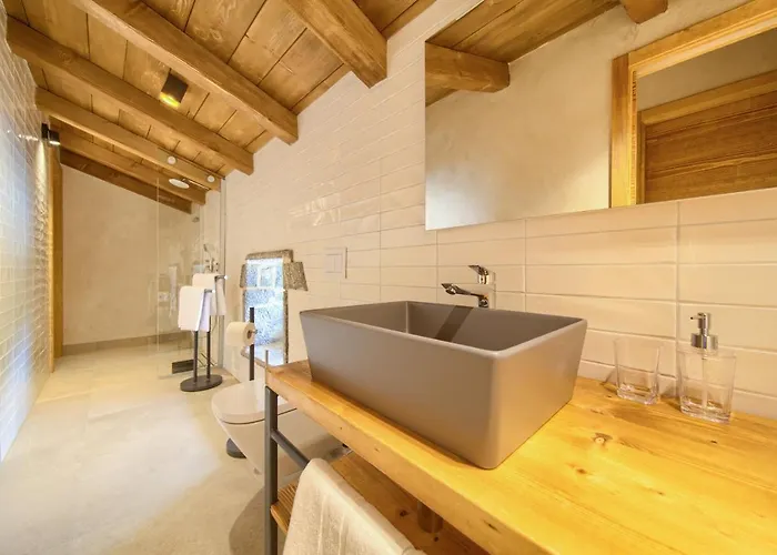 Family Friendly House With A Swimming Pool Bajcici, Krk - 19311 펜션 Vrh (Krk)