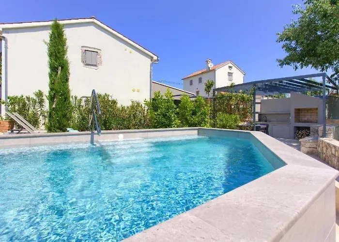 Family Friendly House With A Swimming Pool Bajcici, Krk - 19311 * Vrh (Krk)